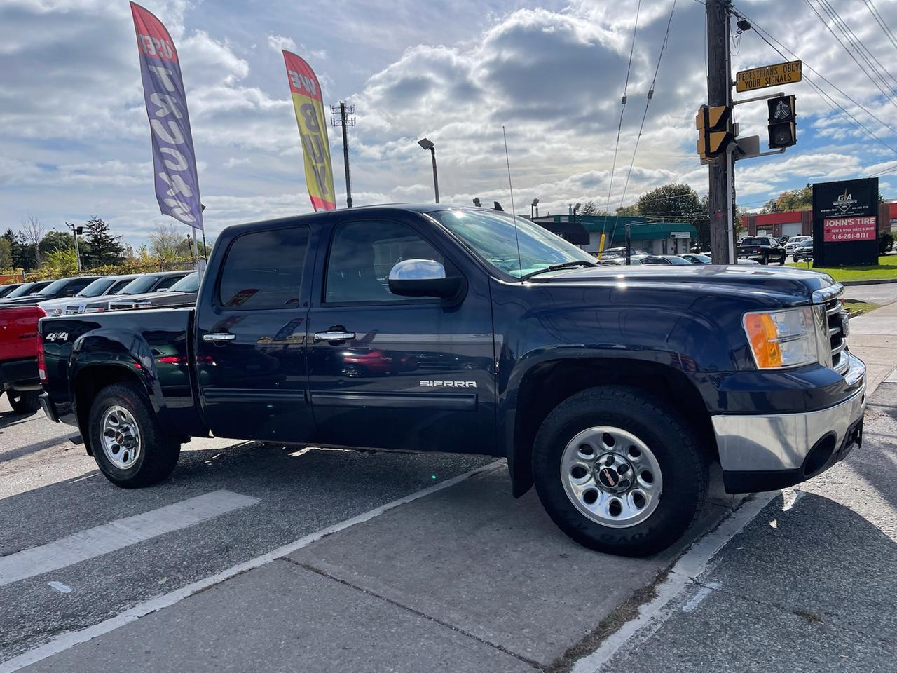 2012 GMC Sierra 1500 SL Crew Cab 4WD Photo