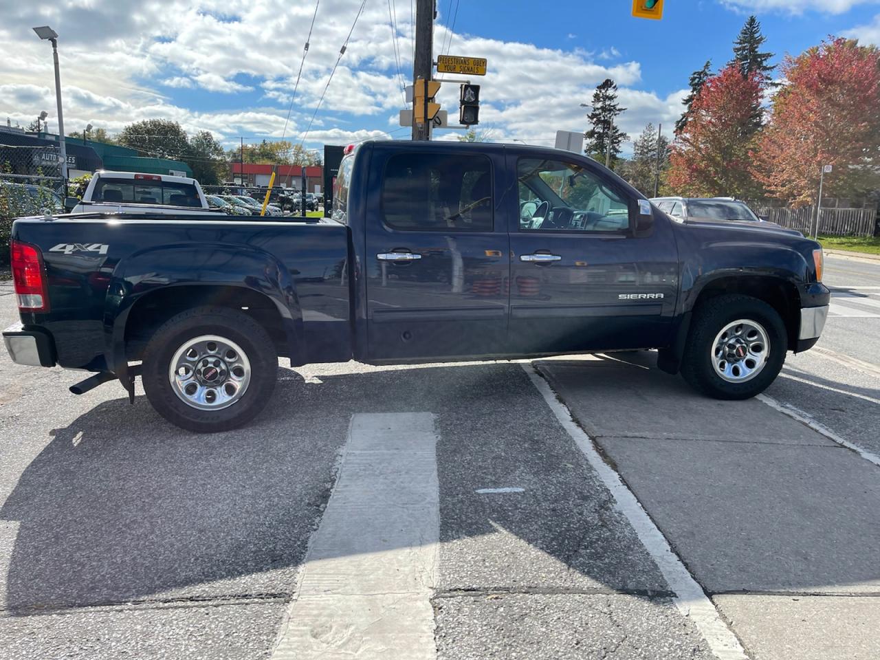 2012 GMC Sierra 1500 SL Crew Cab 4WD Photo