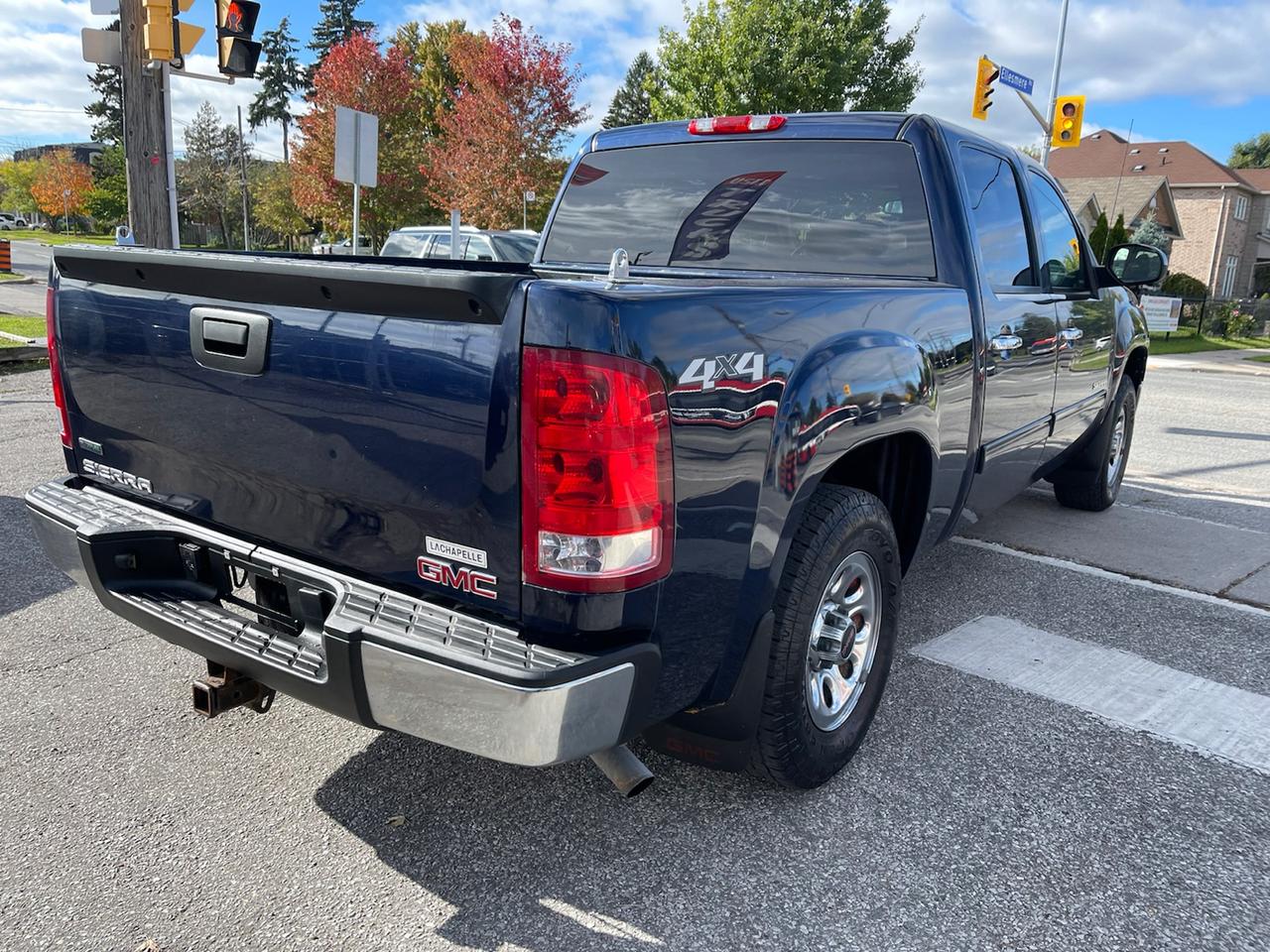 2012 GMC Sierra 1500 SL Crew Cab 4WD Photo
