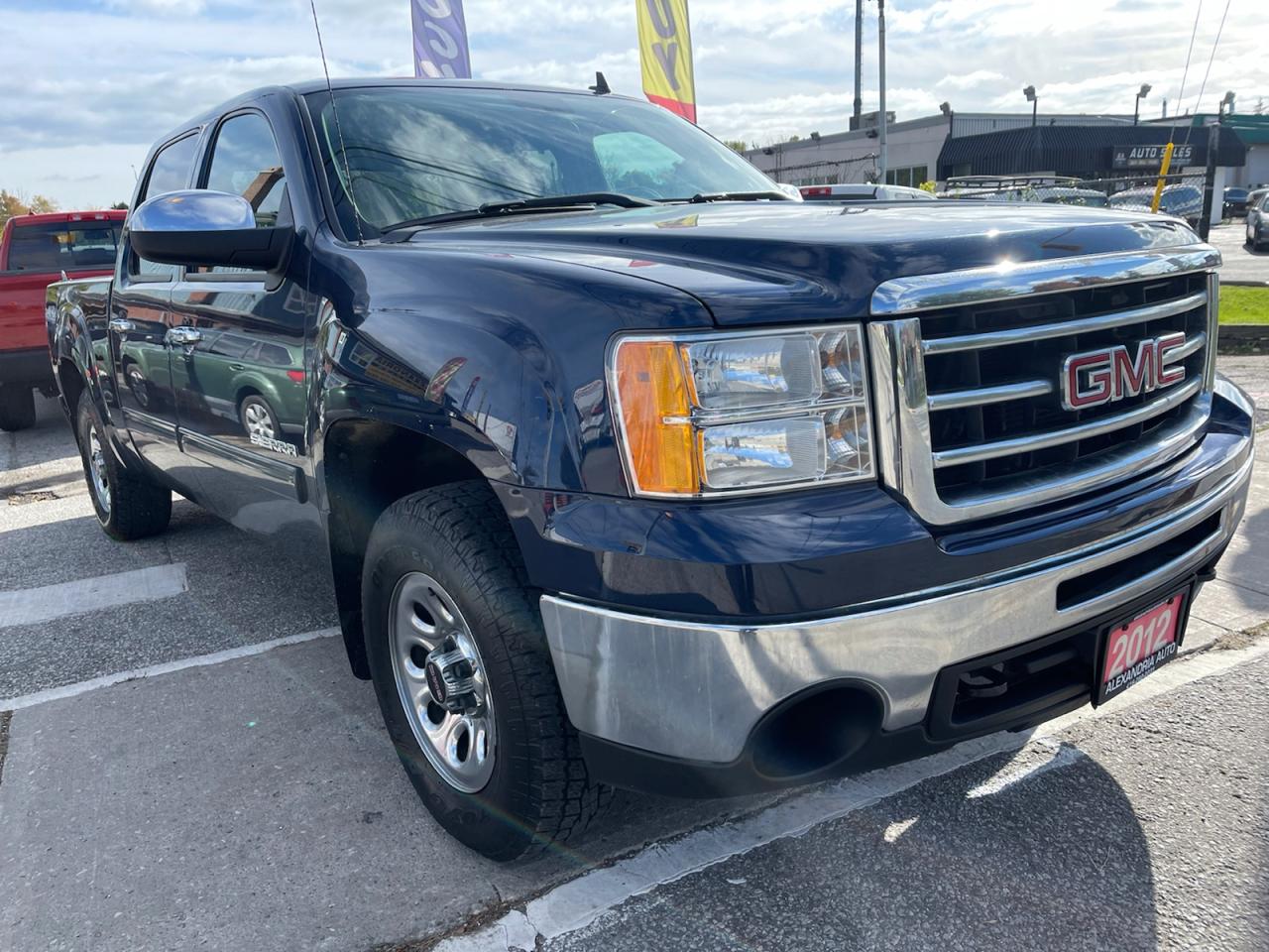 2012 GMC Sierra 1500 SL Crew Cab 4WD Photo