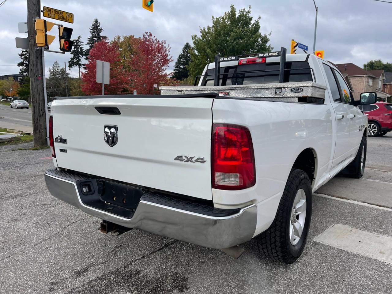 2014 RAM 1500 SLT QUAD CAB 4WD Photo