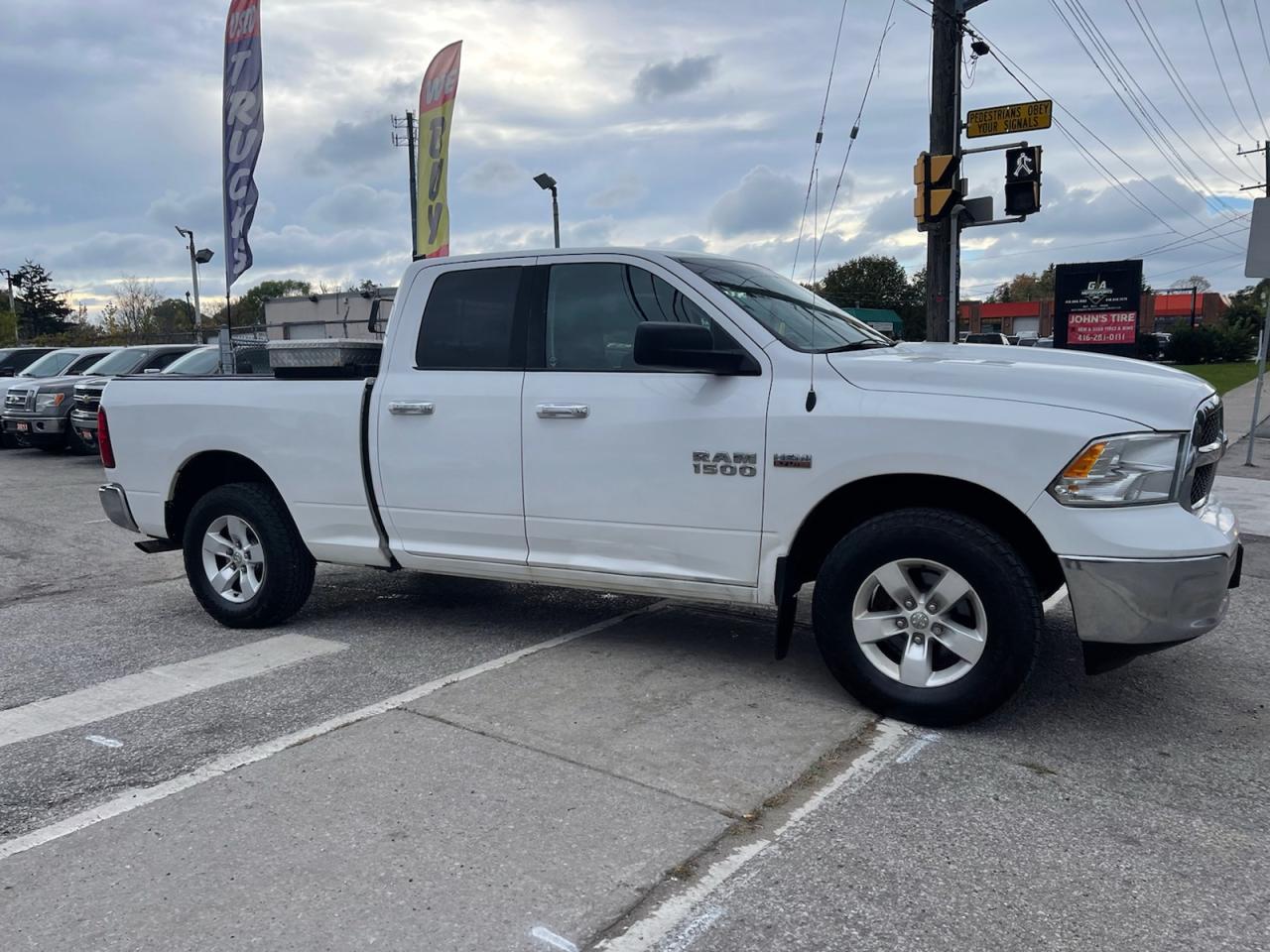 2014 RAM 1500 SLT QUAD CAB 4WD Photo