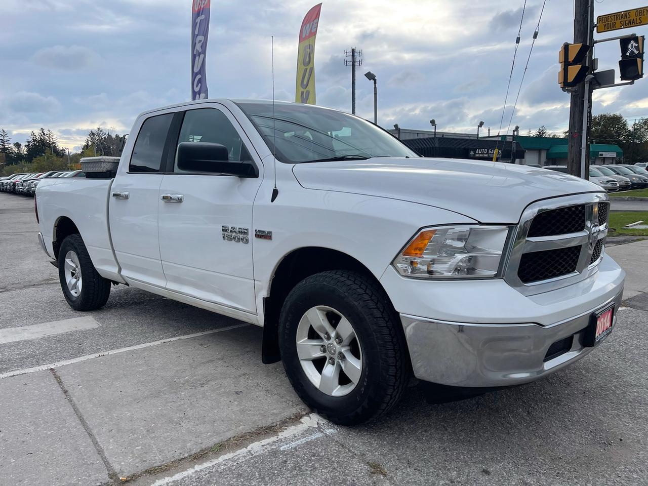 2014 RAM 1500 SLT QUAD CAB 4WD Photo