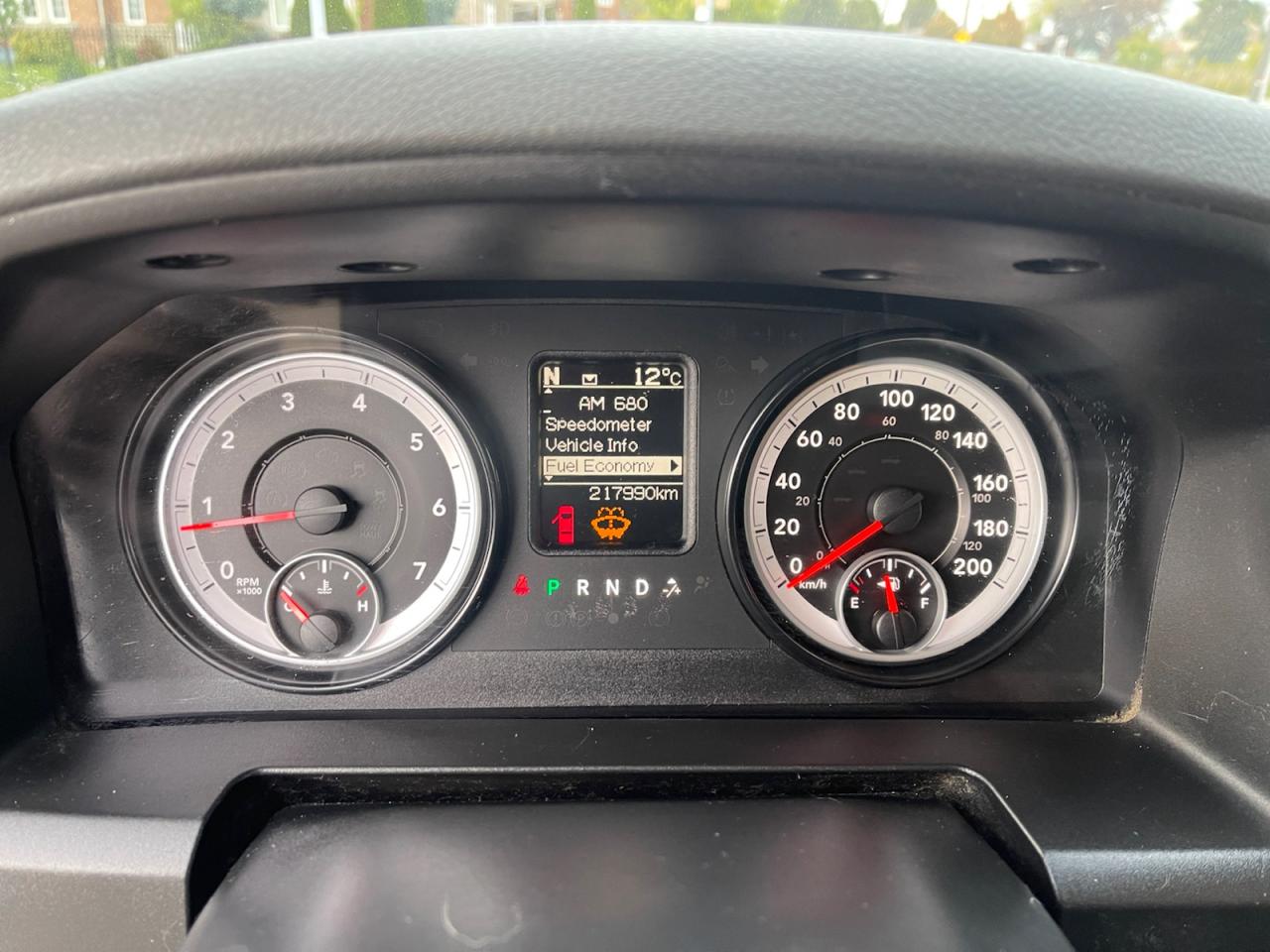 2014 RAM 1500 SLT QUAD CAB 4WD Photo