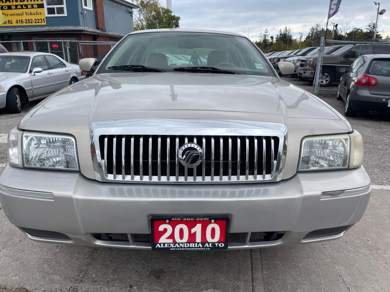 2010 Mercury Grand Marquis LS  ULTIMATE Photo