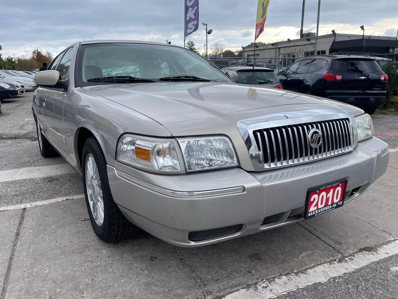2010 Mercury Grand Marquis LS  ULTIMATE Photo