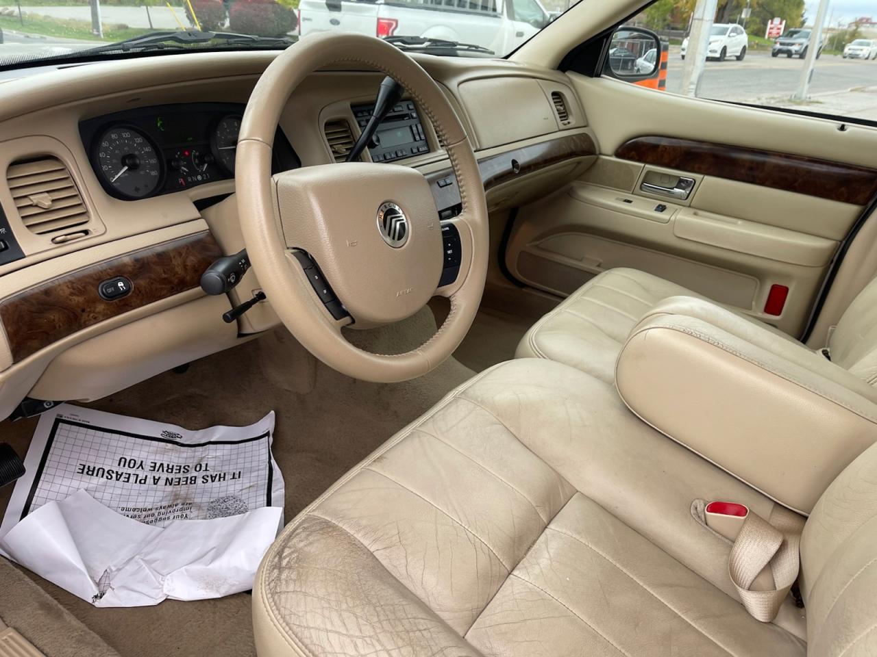 2010 Mercury Grand Marquis LS  ULTIMATE Photo