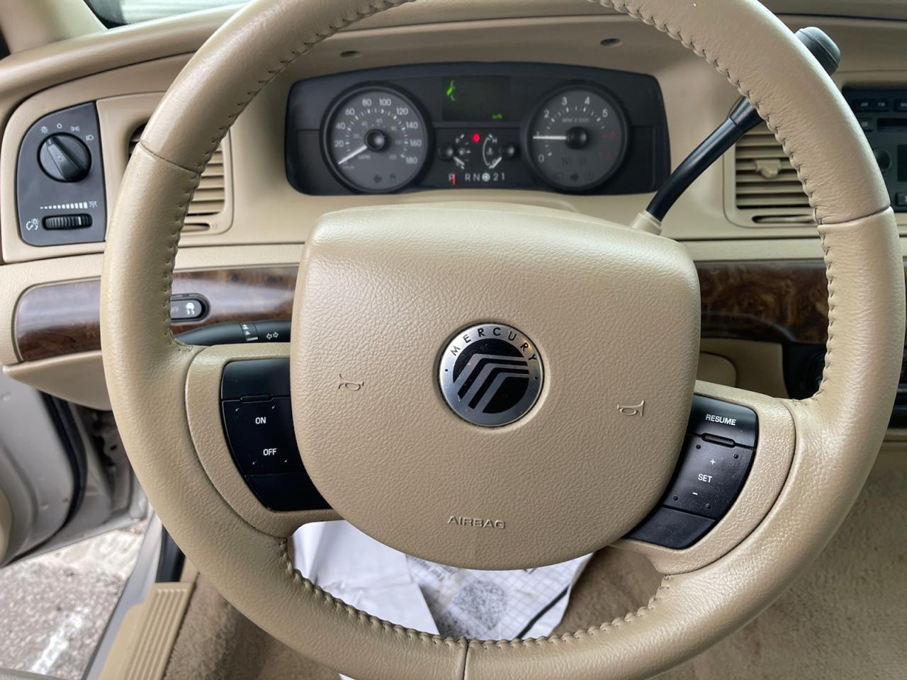 2010 Mercury Grand Marquis LS  ULTIMATE Photo