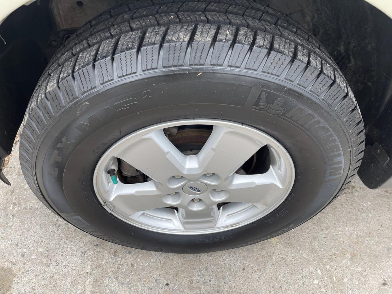 2011 Ford Escape XLT FWD Photo