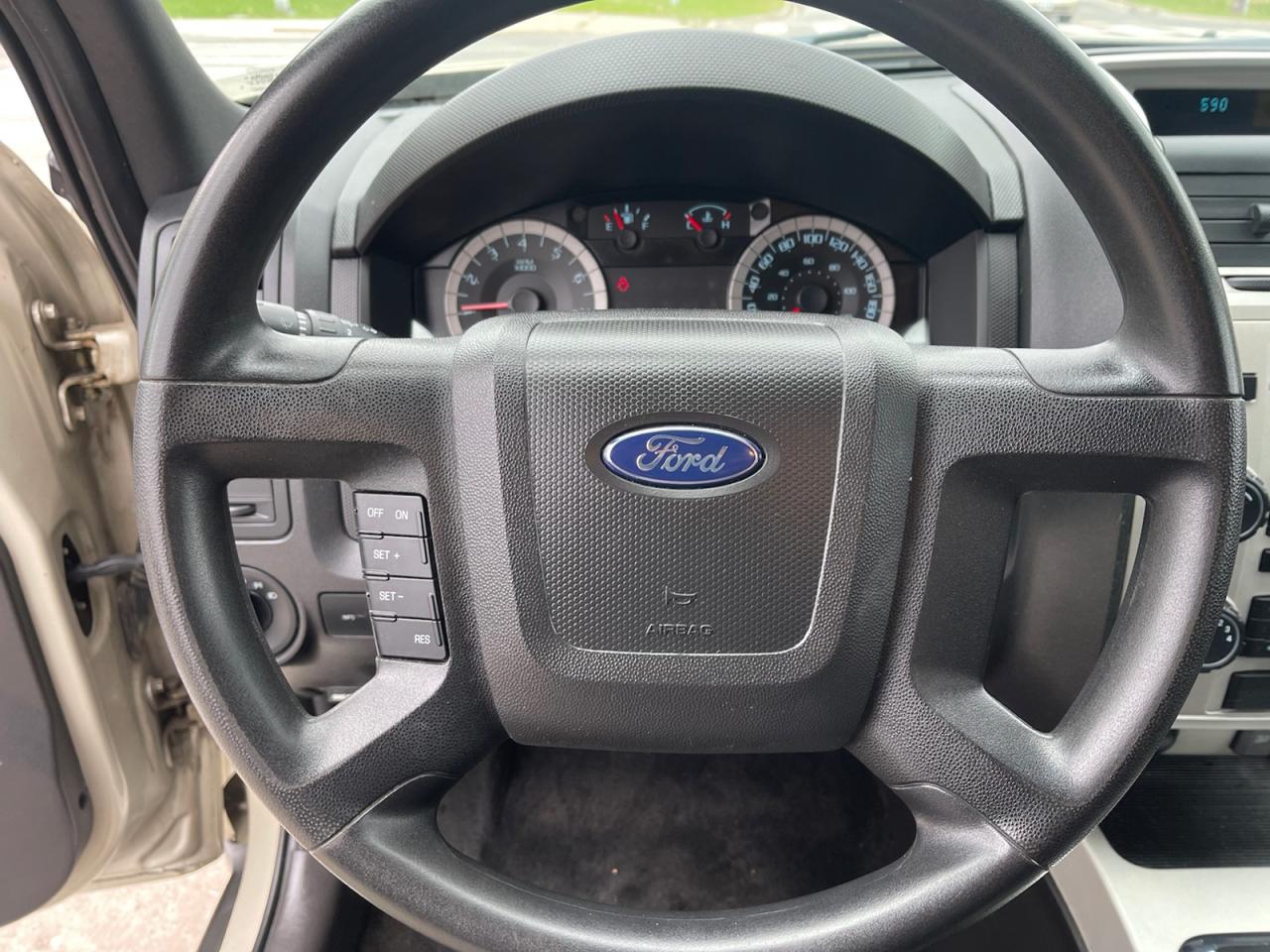 2011 Ford Escape XLT FWD Photo