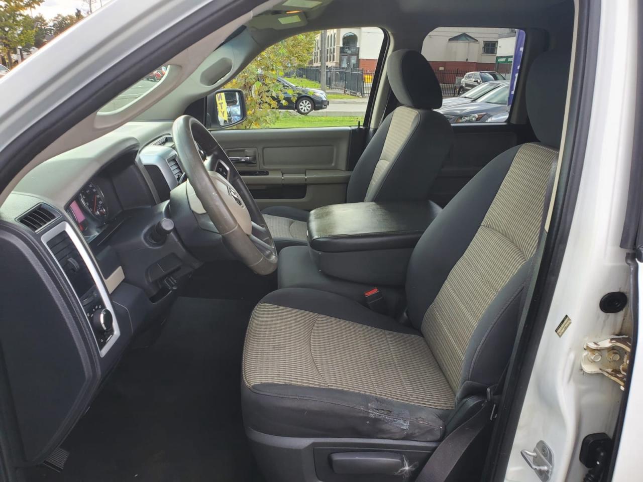 2011 RAM 1500 SPORT QUAD CAB 4WD Photo