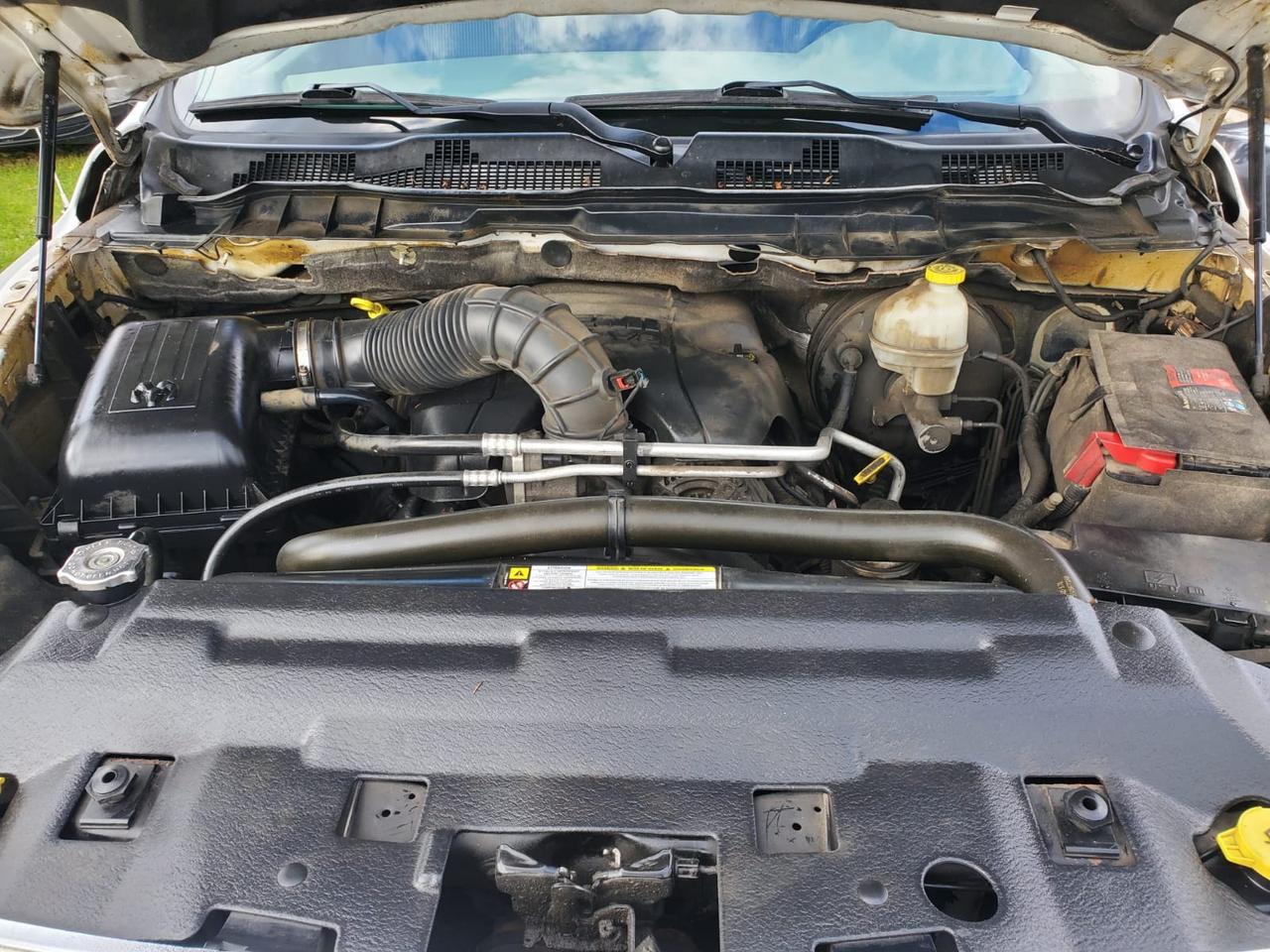 2011 RAM 1500 SPORT QUAD CAB 4WD Photo