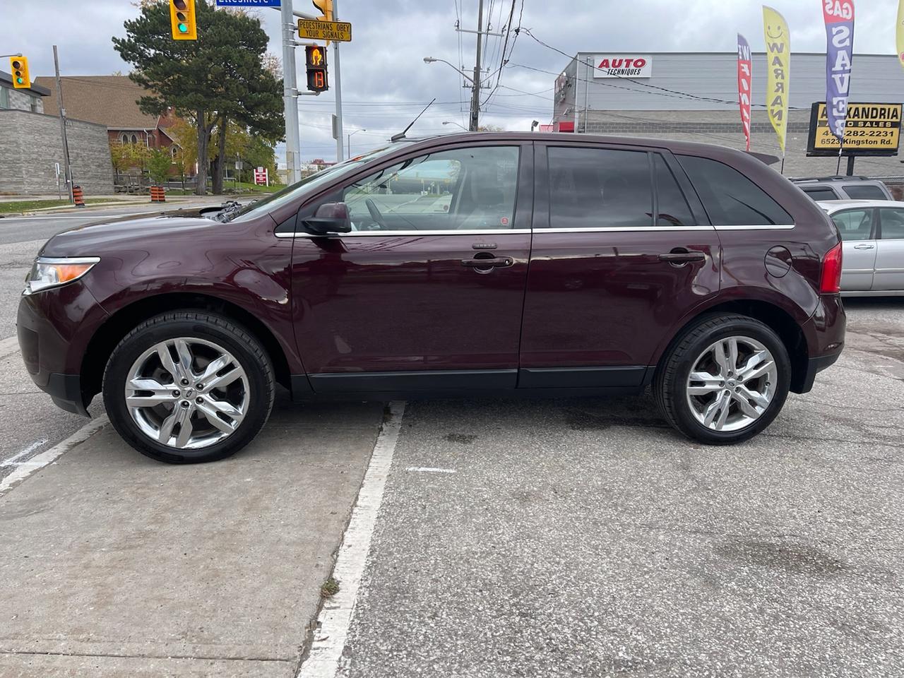 2011 Ford Edge Limited AWD Photo