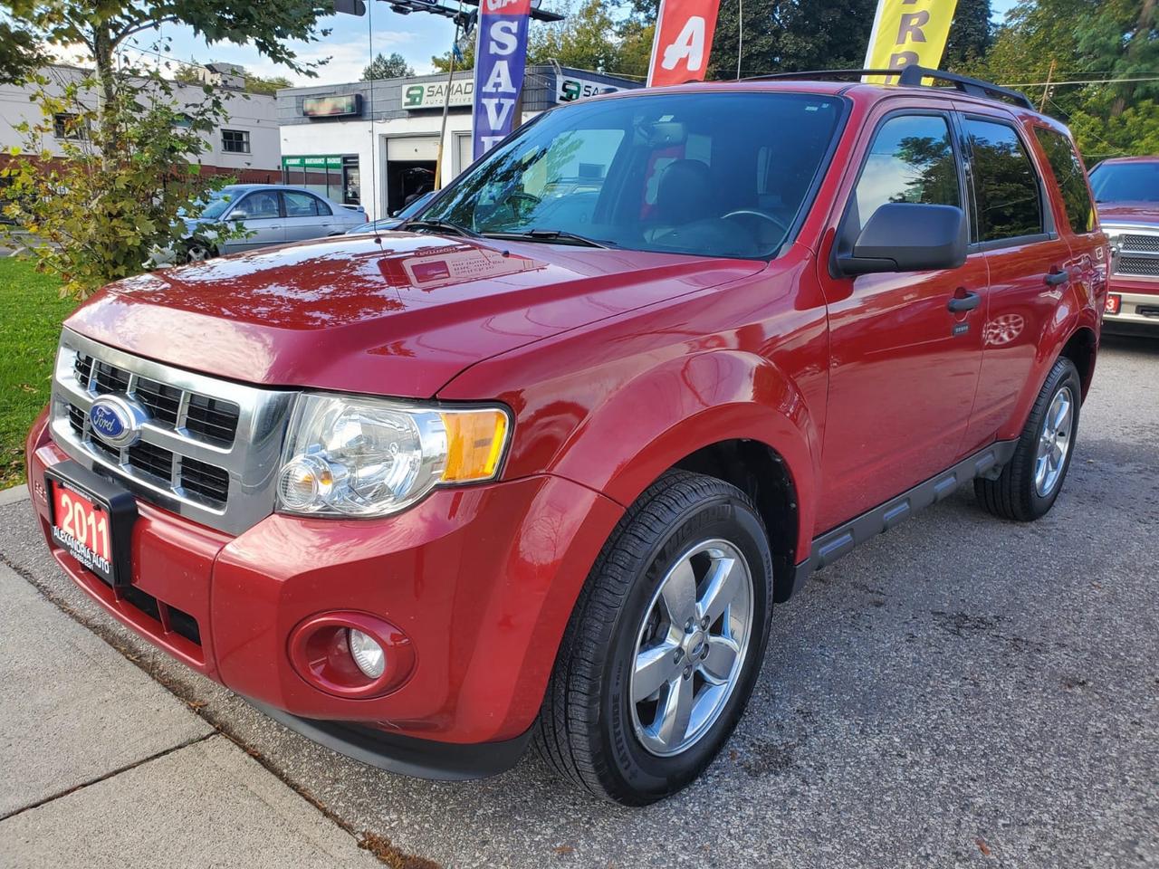 2011 Ford Escape XLT FWD Photo5