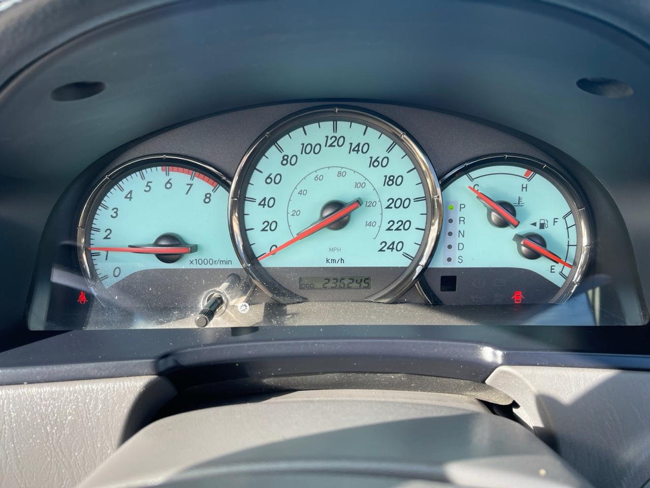 2004 Toyota Solara SLE  Convertible Photo