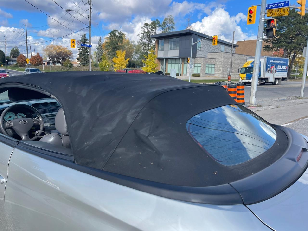 2004 Toyota Solara SLE  Convertible Photo