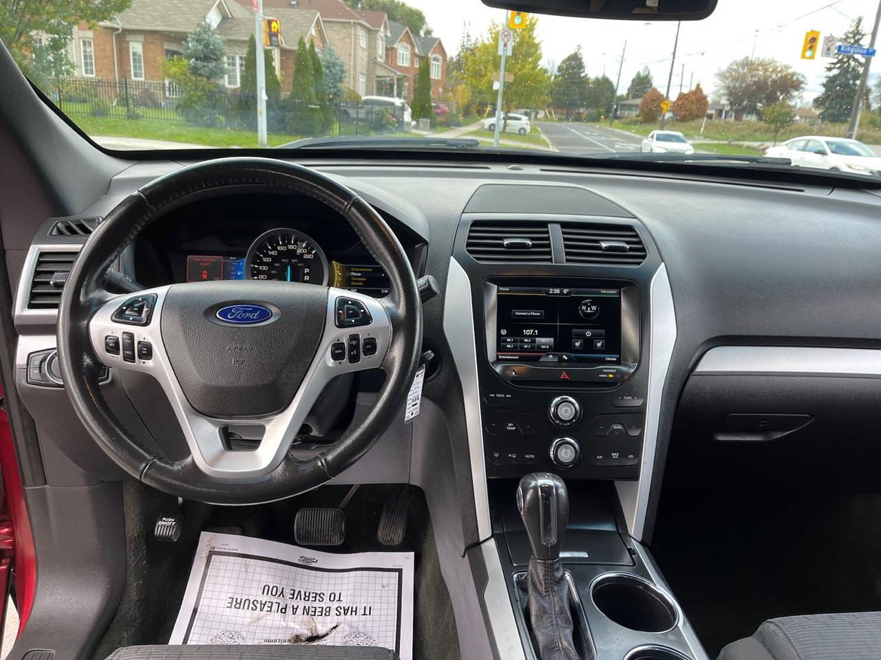 2013 Ford Explorer XLT 4WD Photo