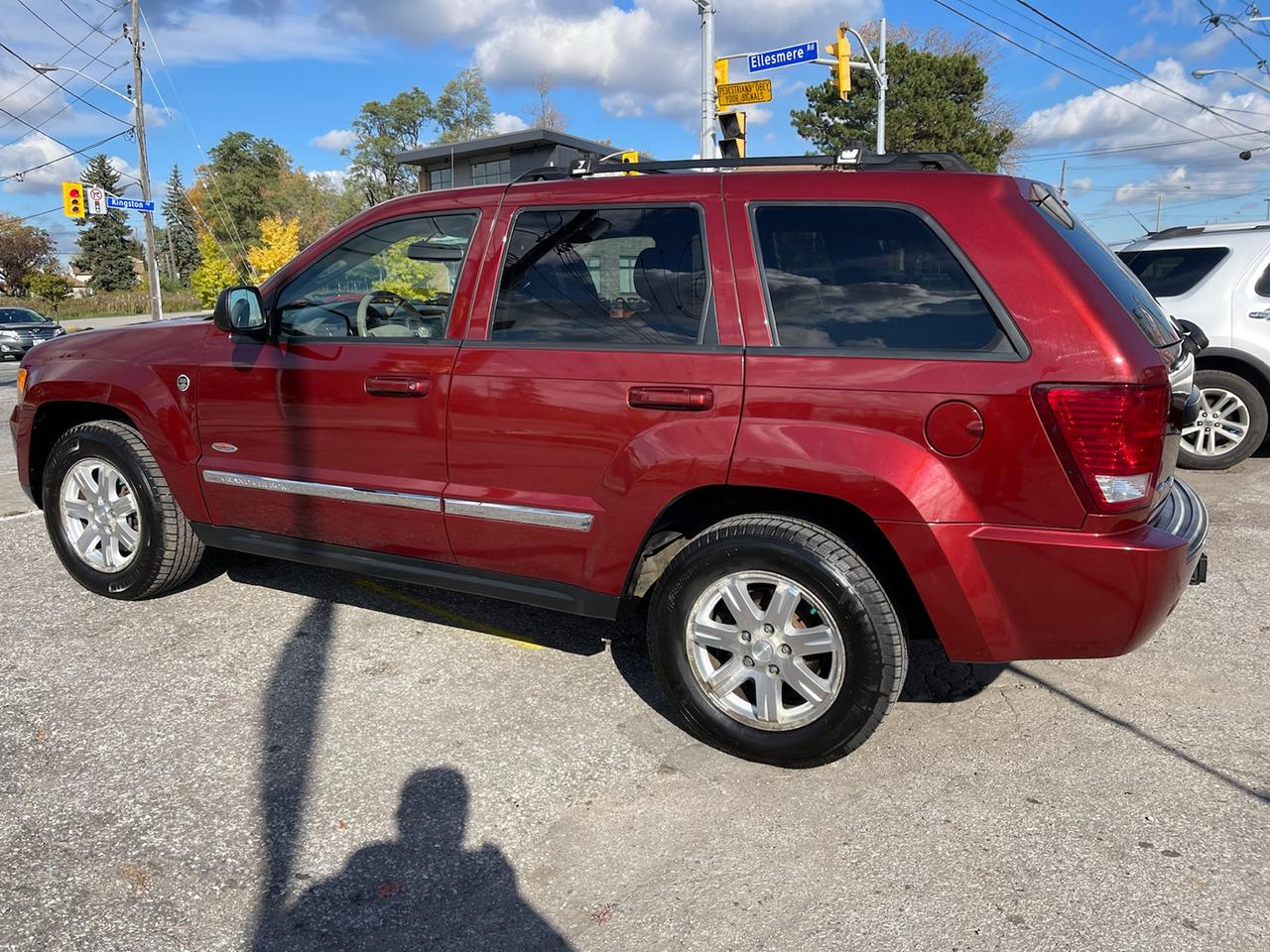 2008 Jeep Grand Cherokee LAREDO 4WD Photo3