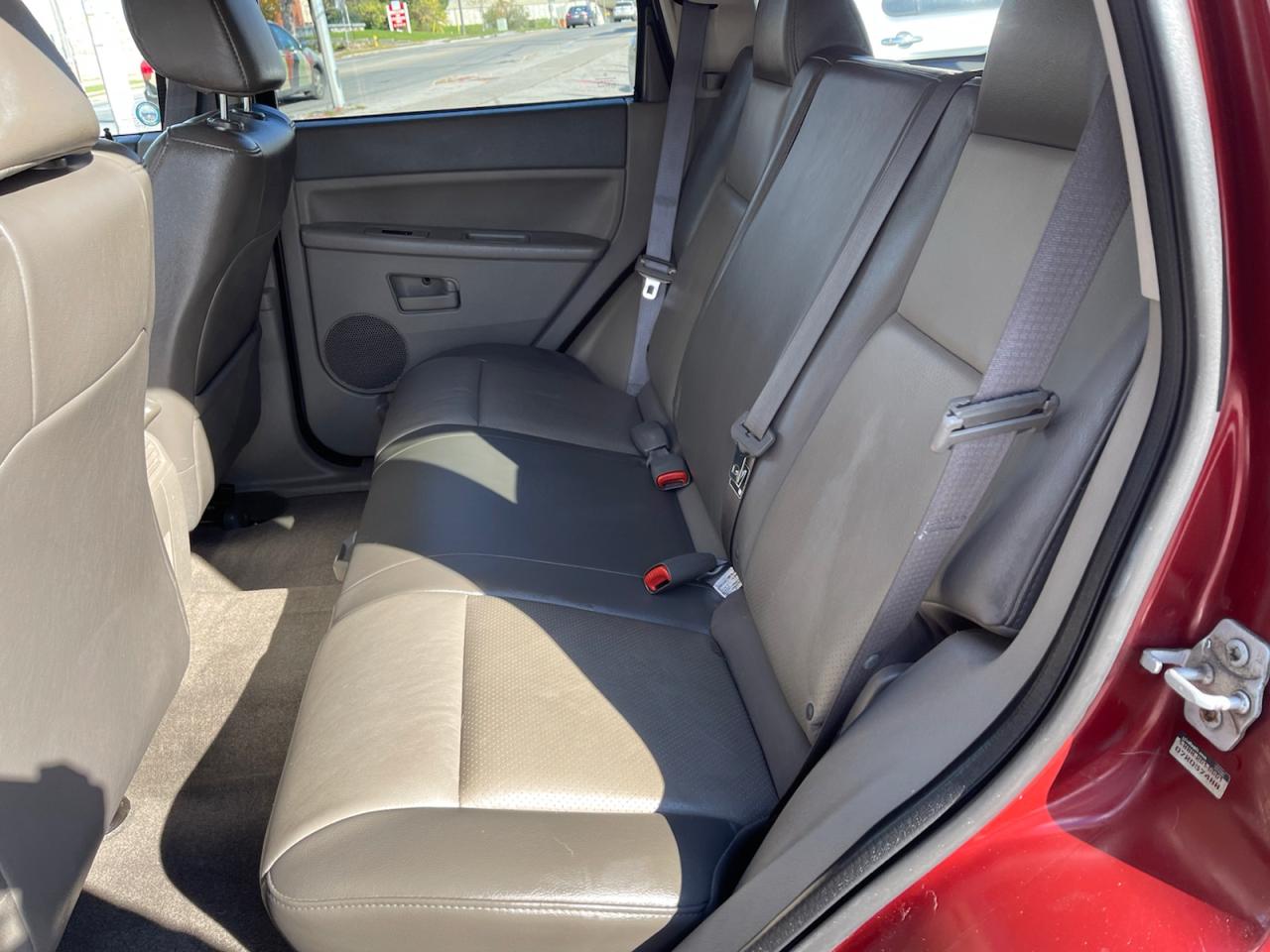 2008 Jeep Grand Cherokee LAREDO 4WD Photo