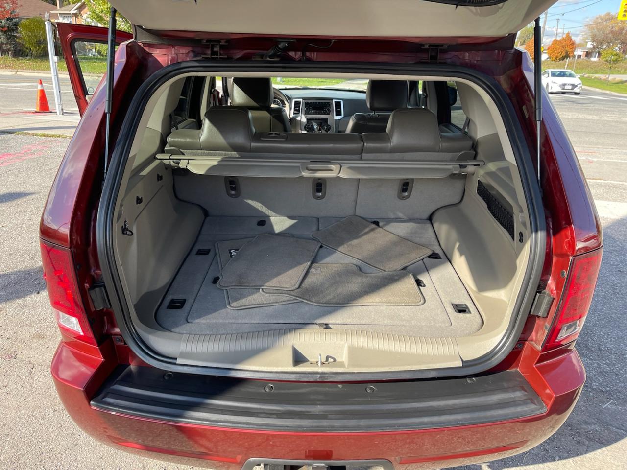 2008 Jeep Grand Cherokee LAREDO 4WD Photo