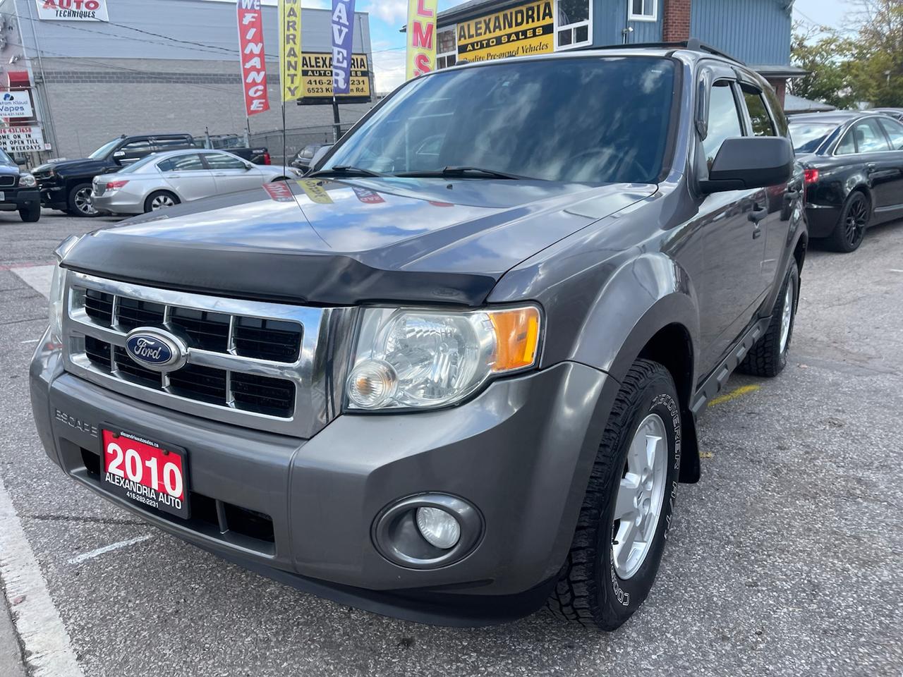 2010 Ford Escape XLT 4WD Photo5