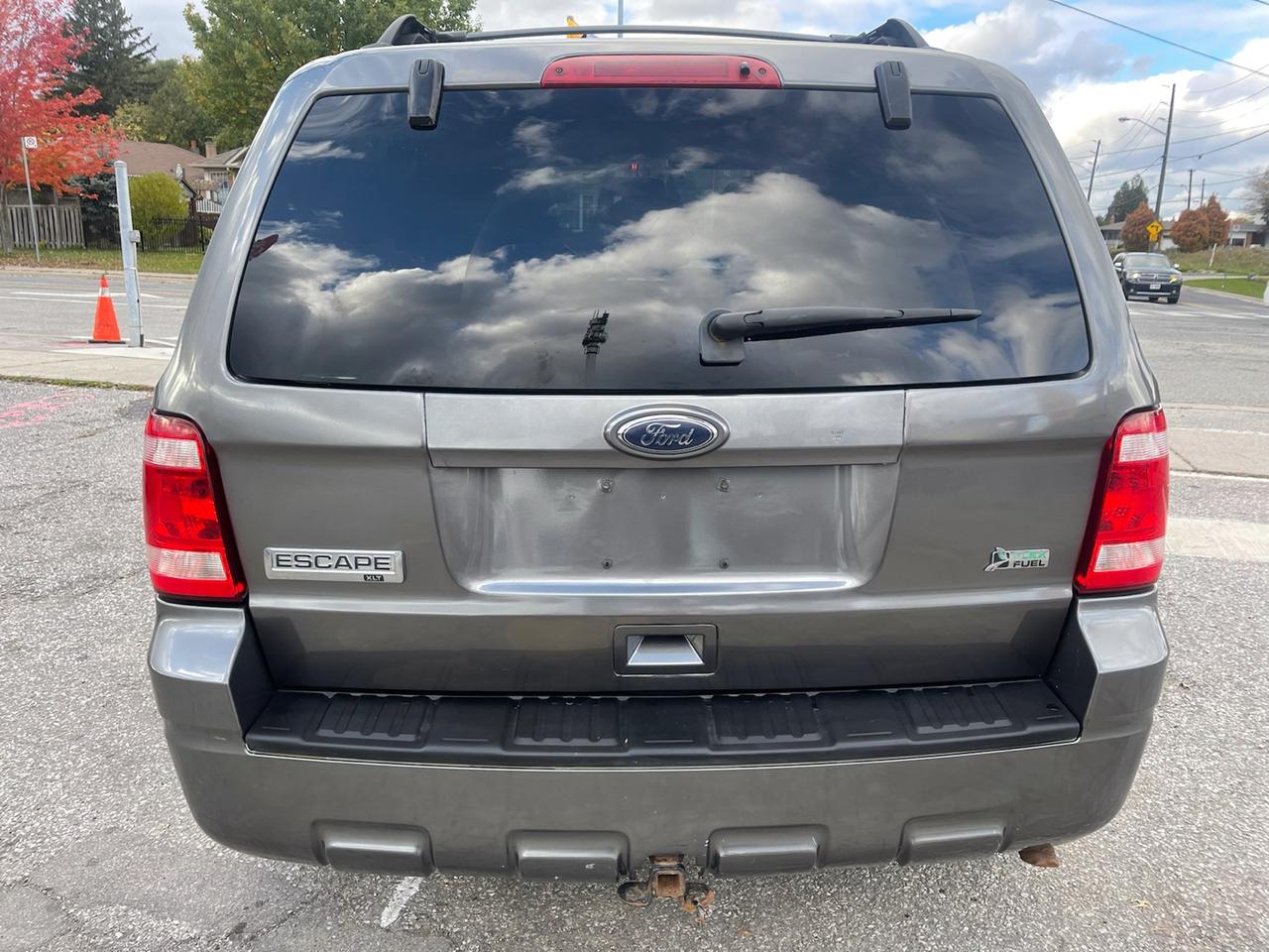 2010 Ford Escape XLT 4WD Photo