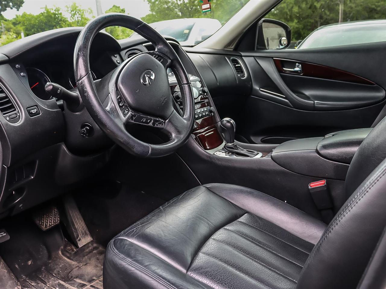 2010 Infiniti EX35  Photo