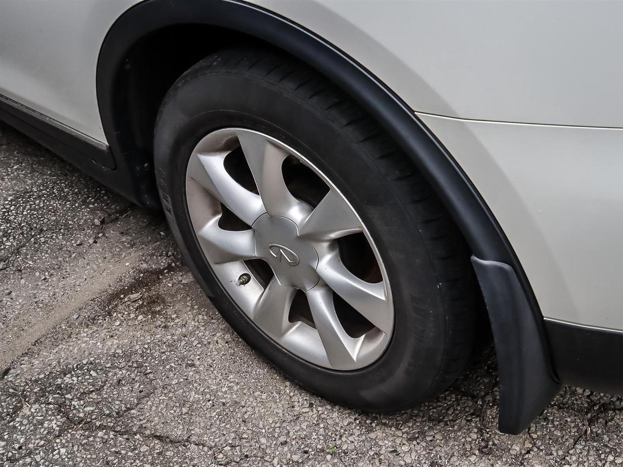 2010 Infiniti EX35  Photo