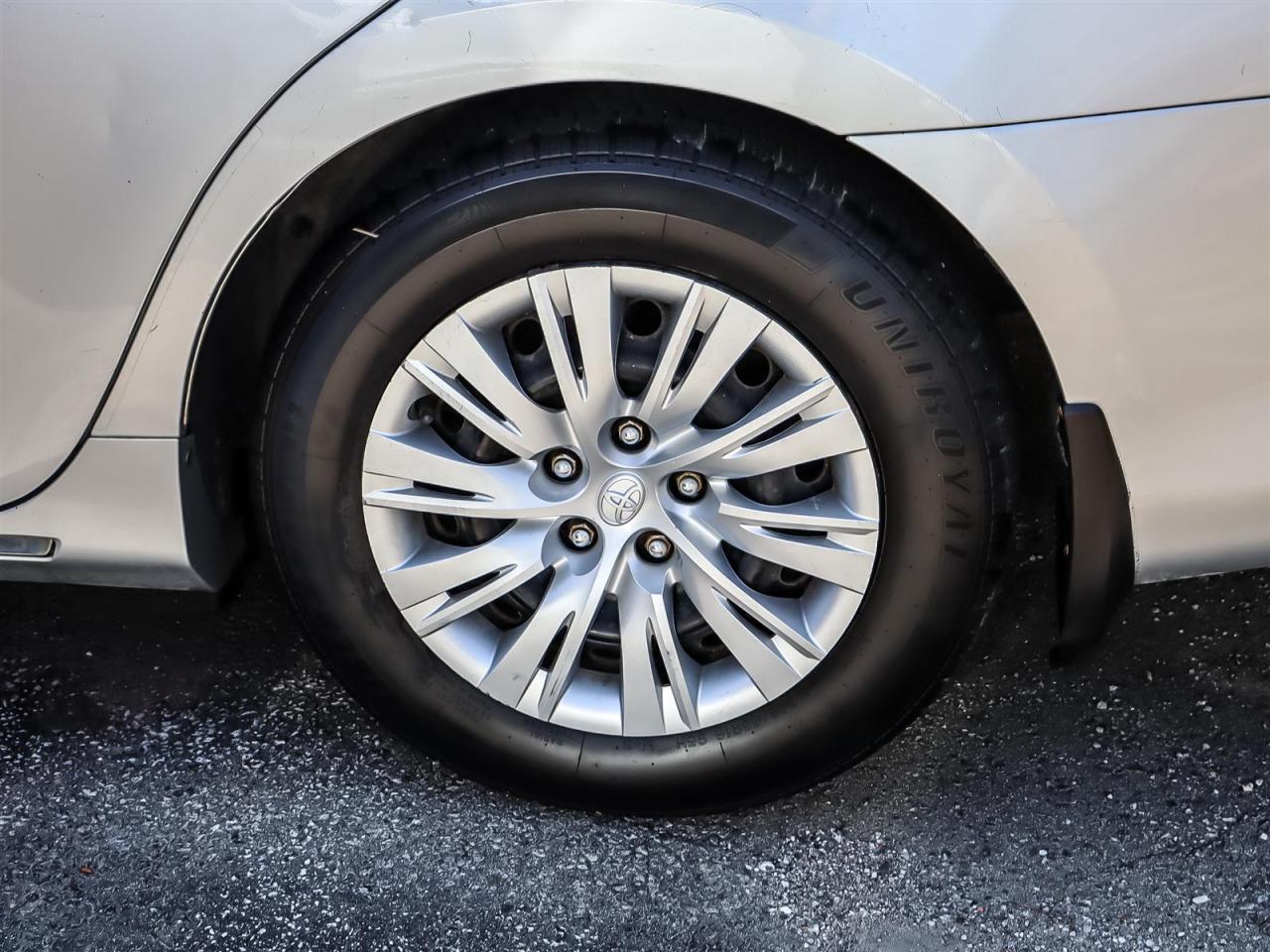 2012 Toyota Camry  Photo