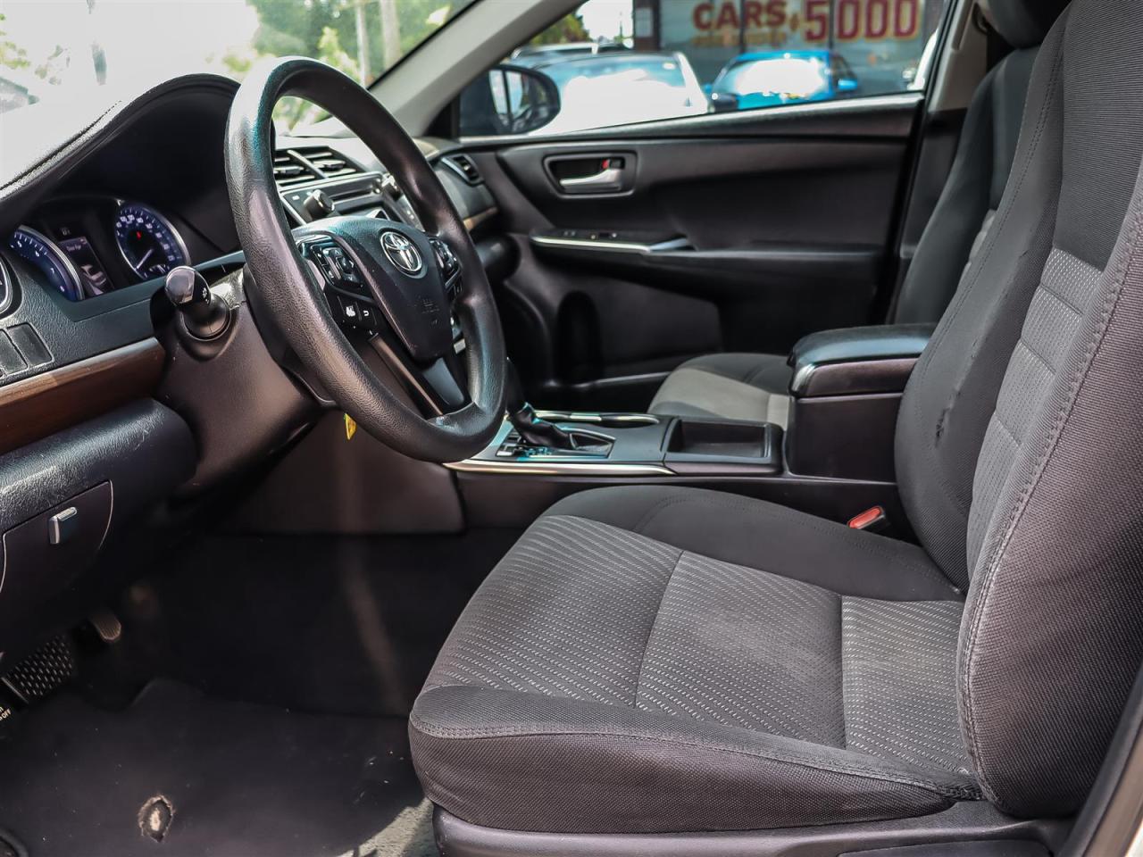 2016 Toyota Camry  Photo