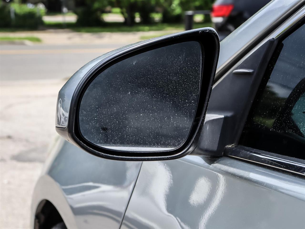 2016 Toyota Camry  Photo