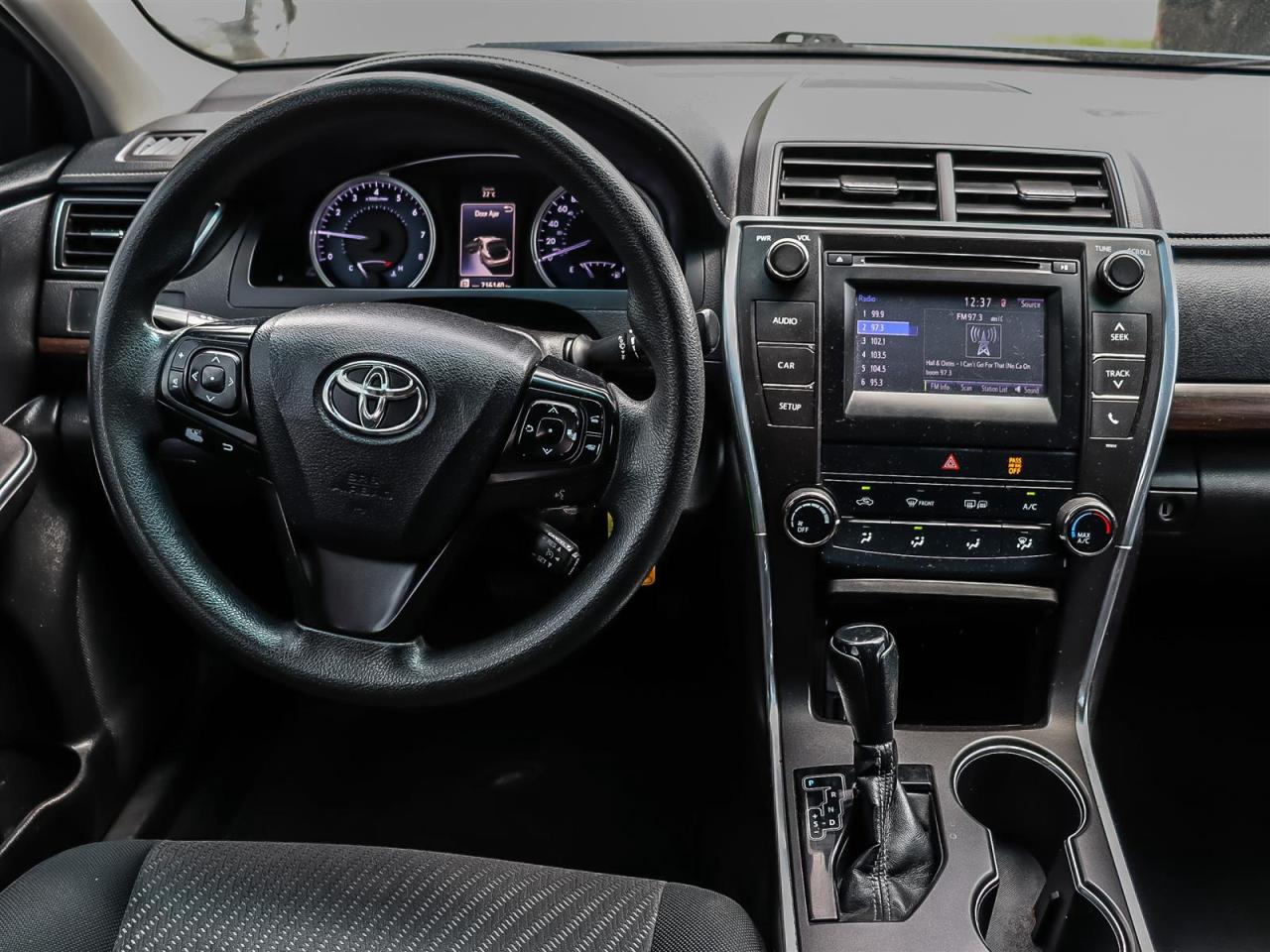 2016 Toyota Camry  Photo