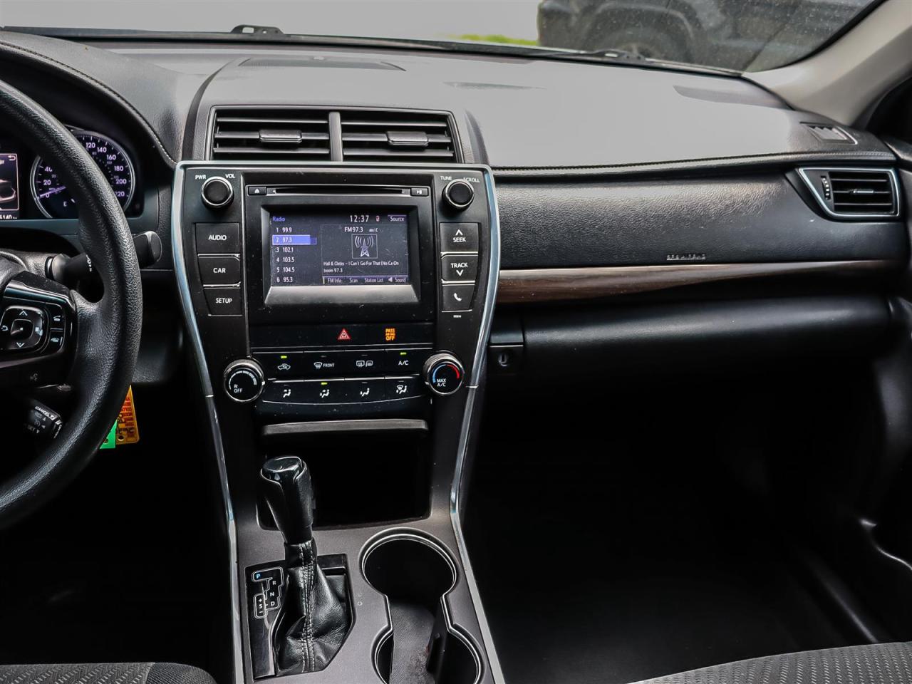 2016 Toyota Camry  Photo