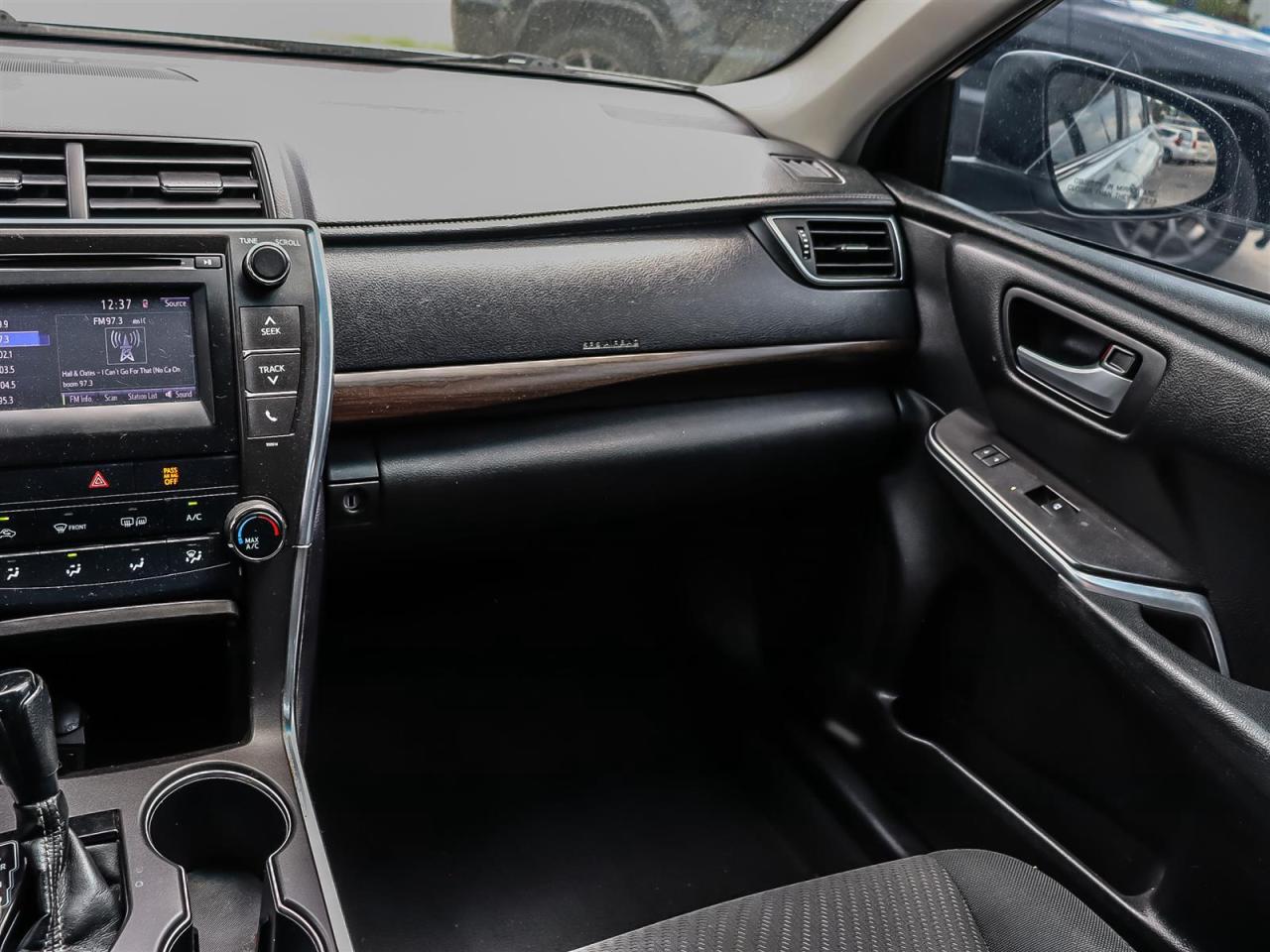 2016 Toyota Camry  Photo