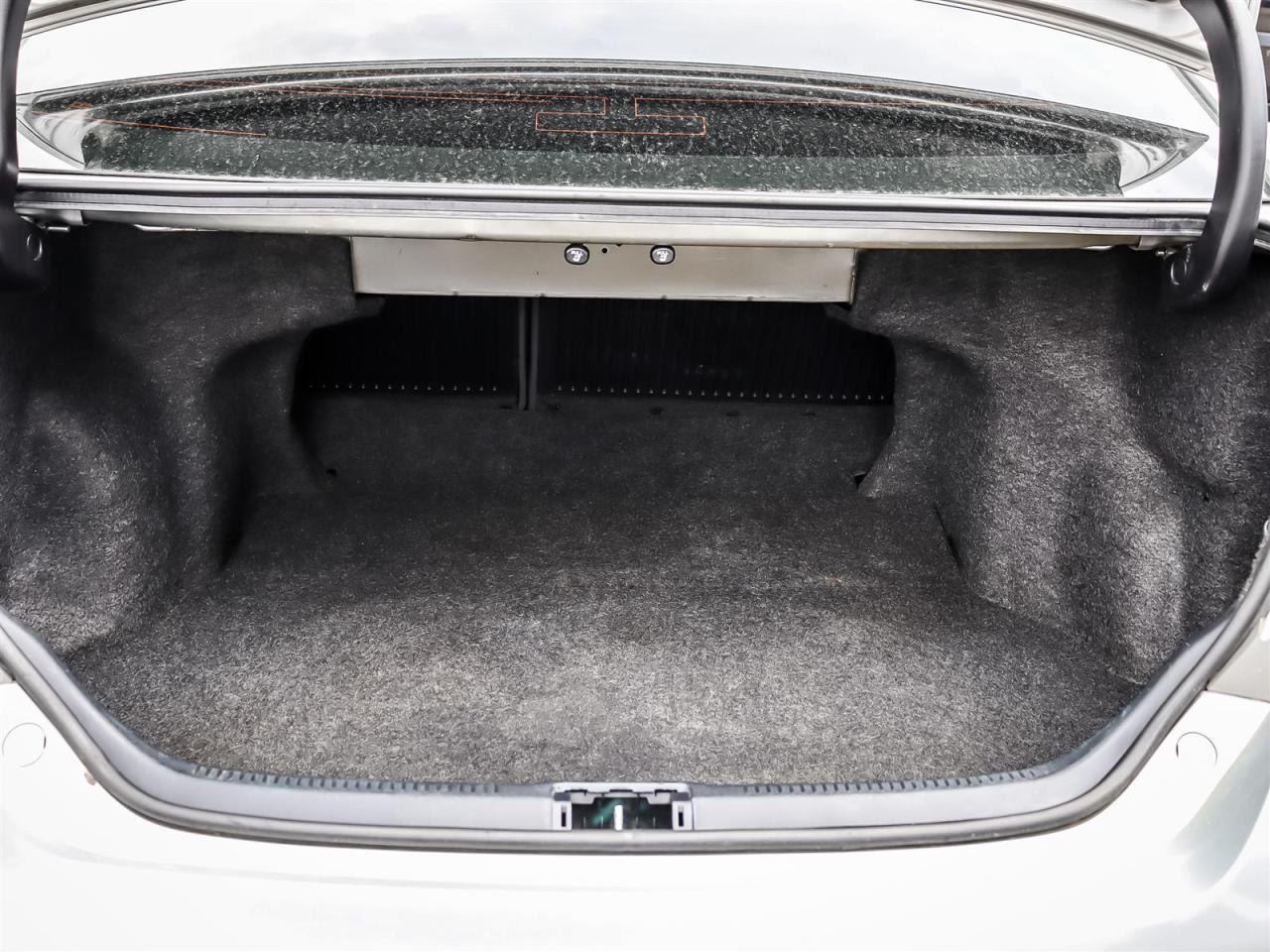 2016 Toyota Camry  Photo