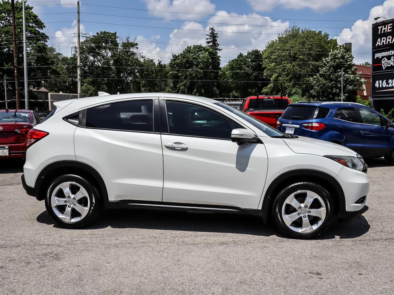 2016 Honda HR-V  Photo3