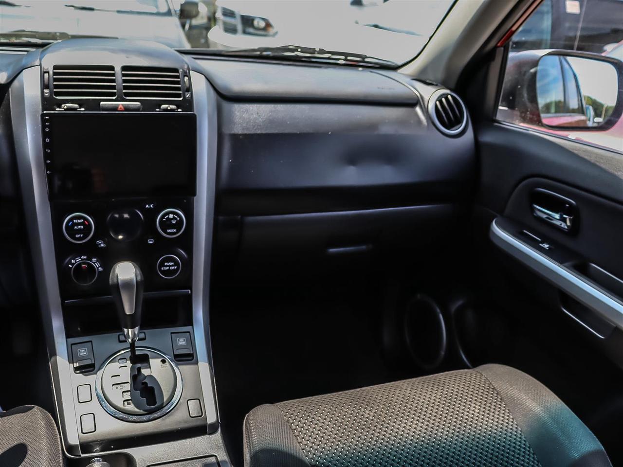 2011 Suzuki Grand Vitara  Photo