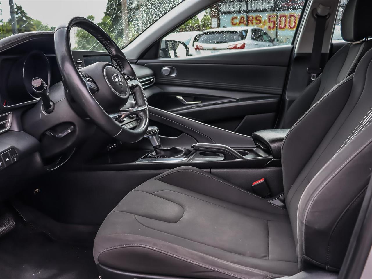 2021 Hyundai Elantra  Photo