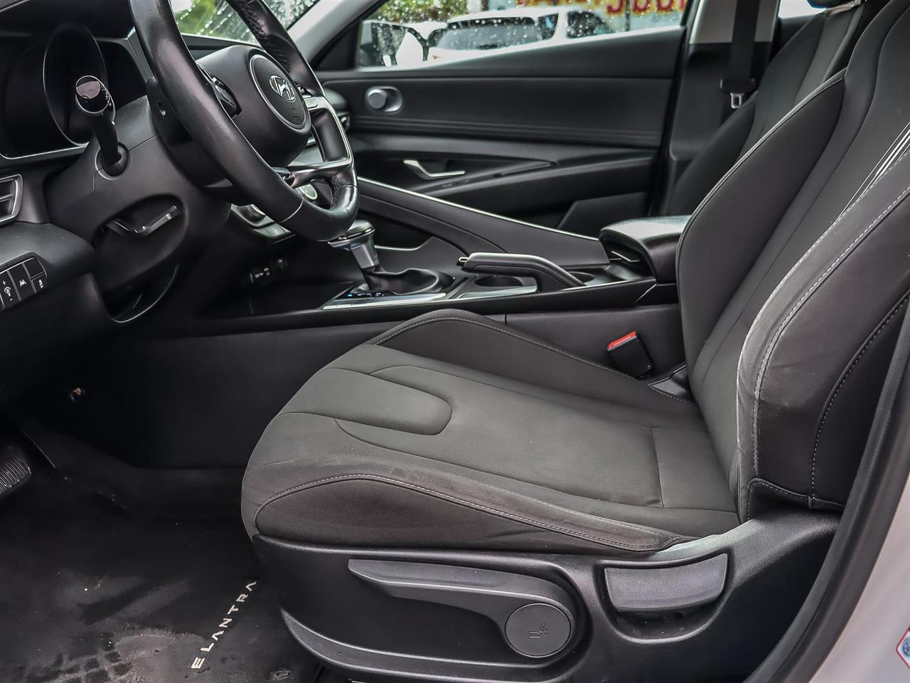 2021 Hyundai Elantra  Photo