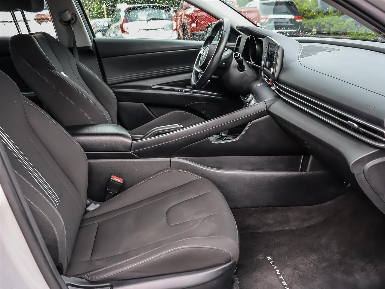 2021 Hyundai Elantra  Photo