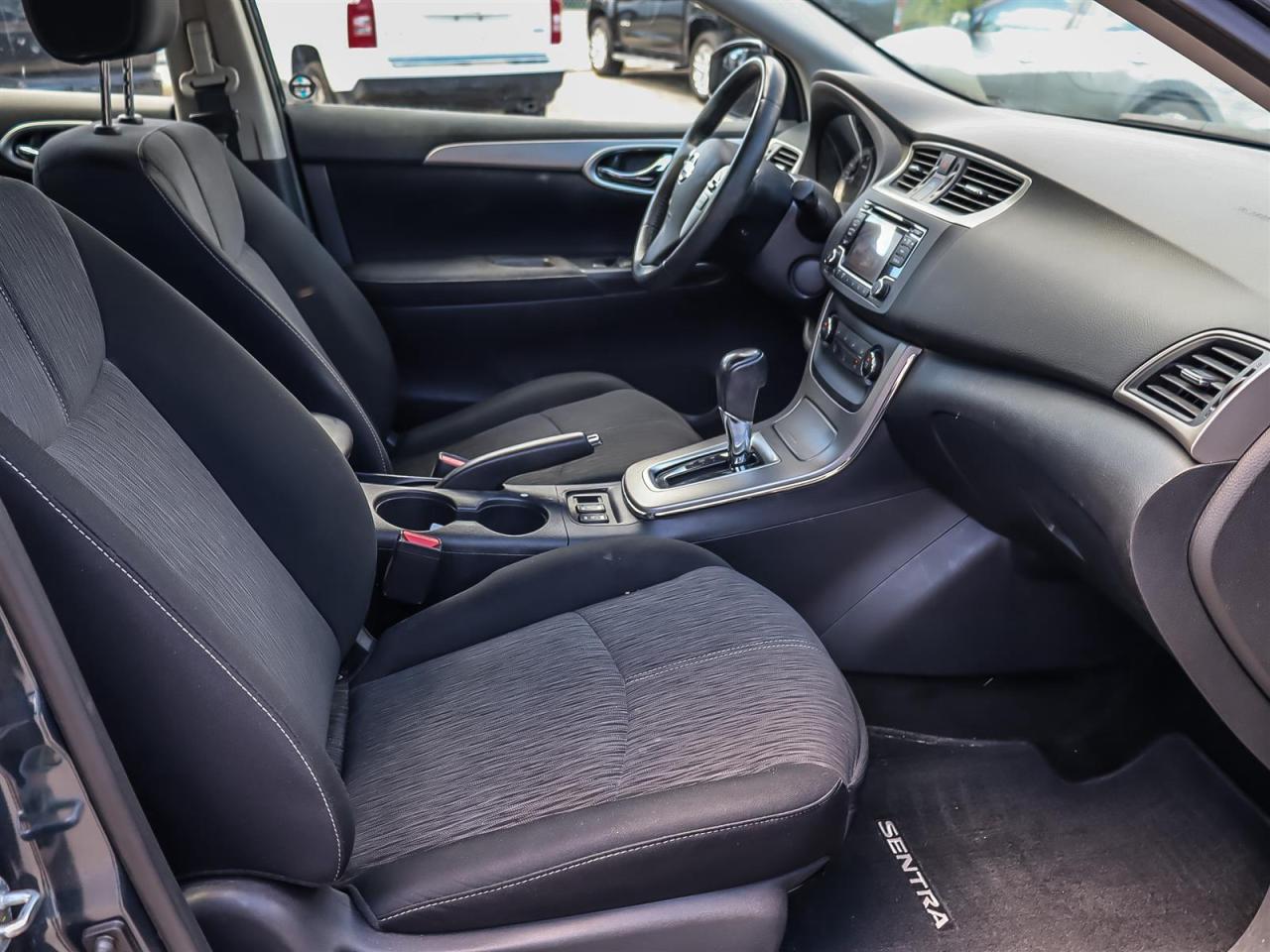 2015 Nissan Sentra  Photo