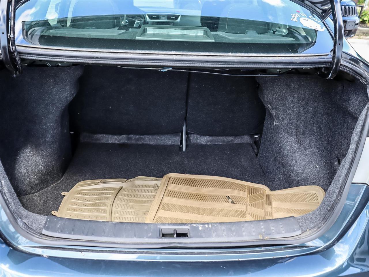 2015 Nissan Sentra  Photo