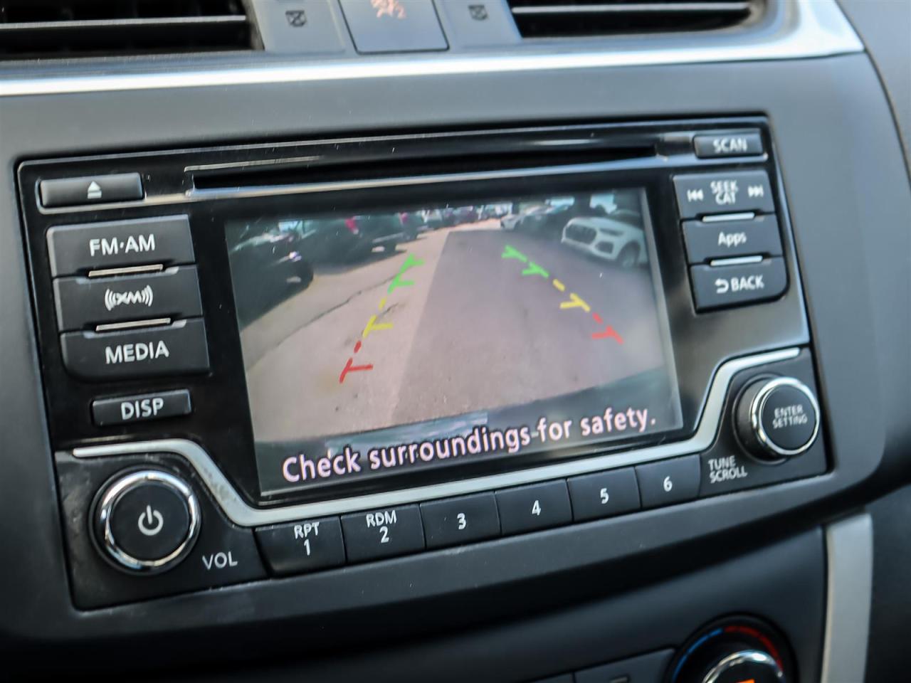 2015 Nissan Sentra  Photo