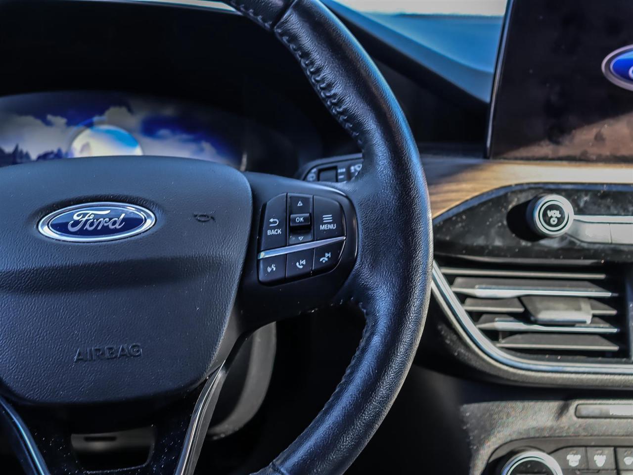 2020 Ford Escape  Photo