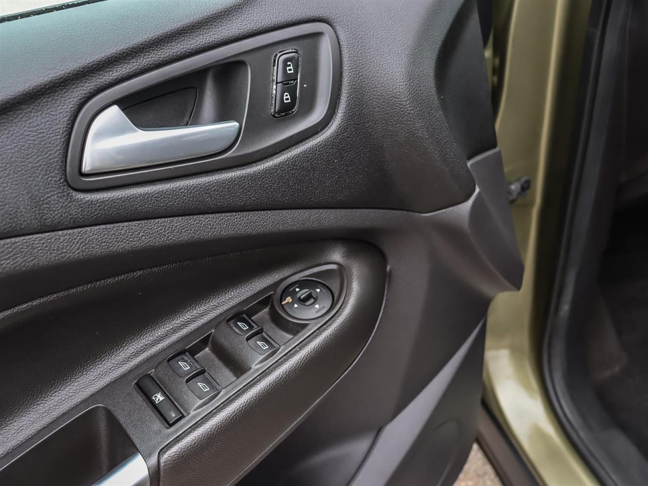 2013 Ford Escape  Photo