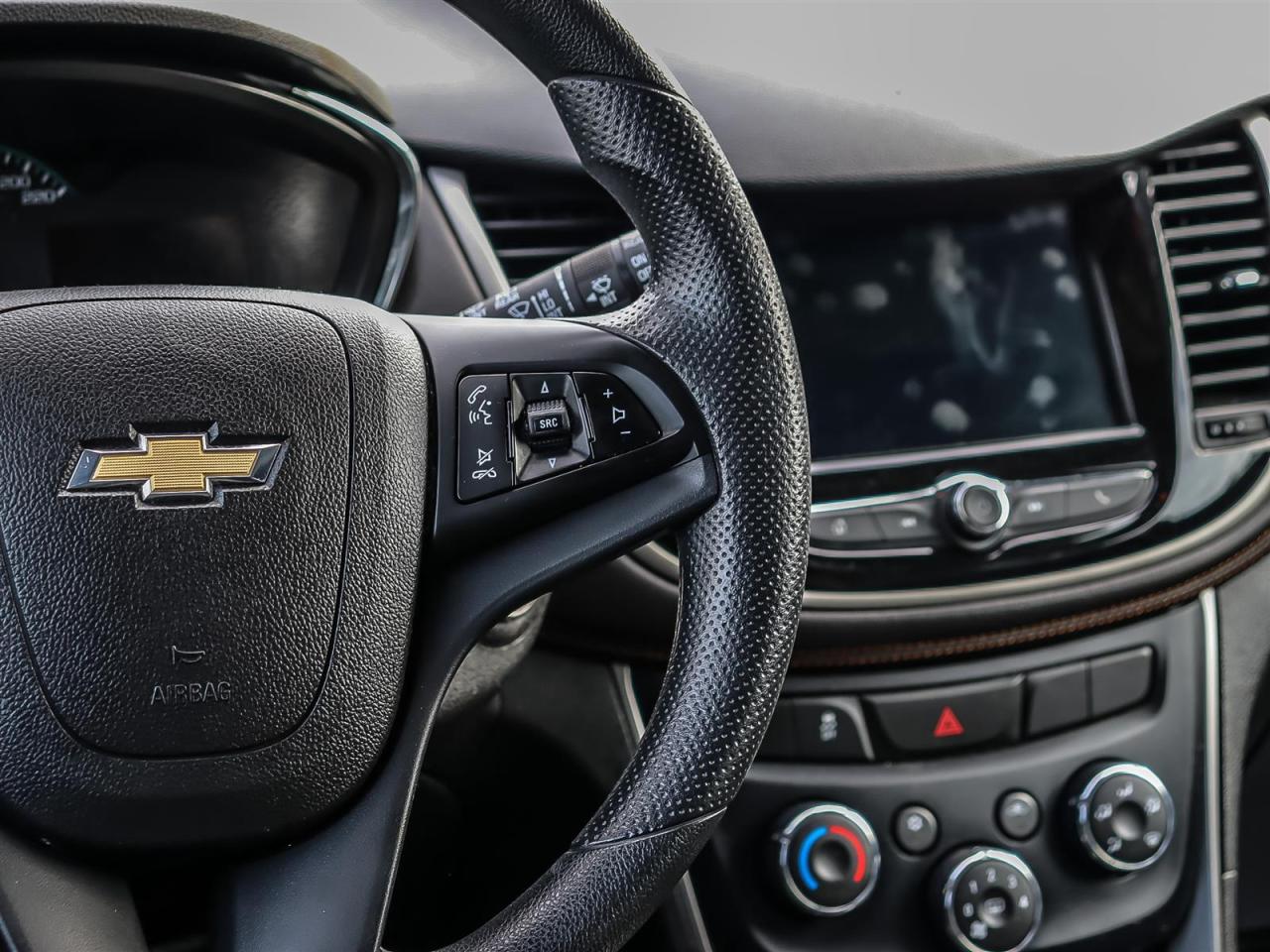 2019 Chevrolet Trax  Photo4