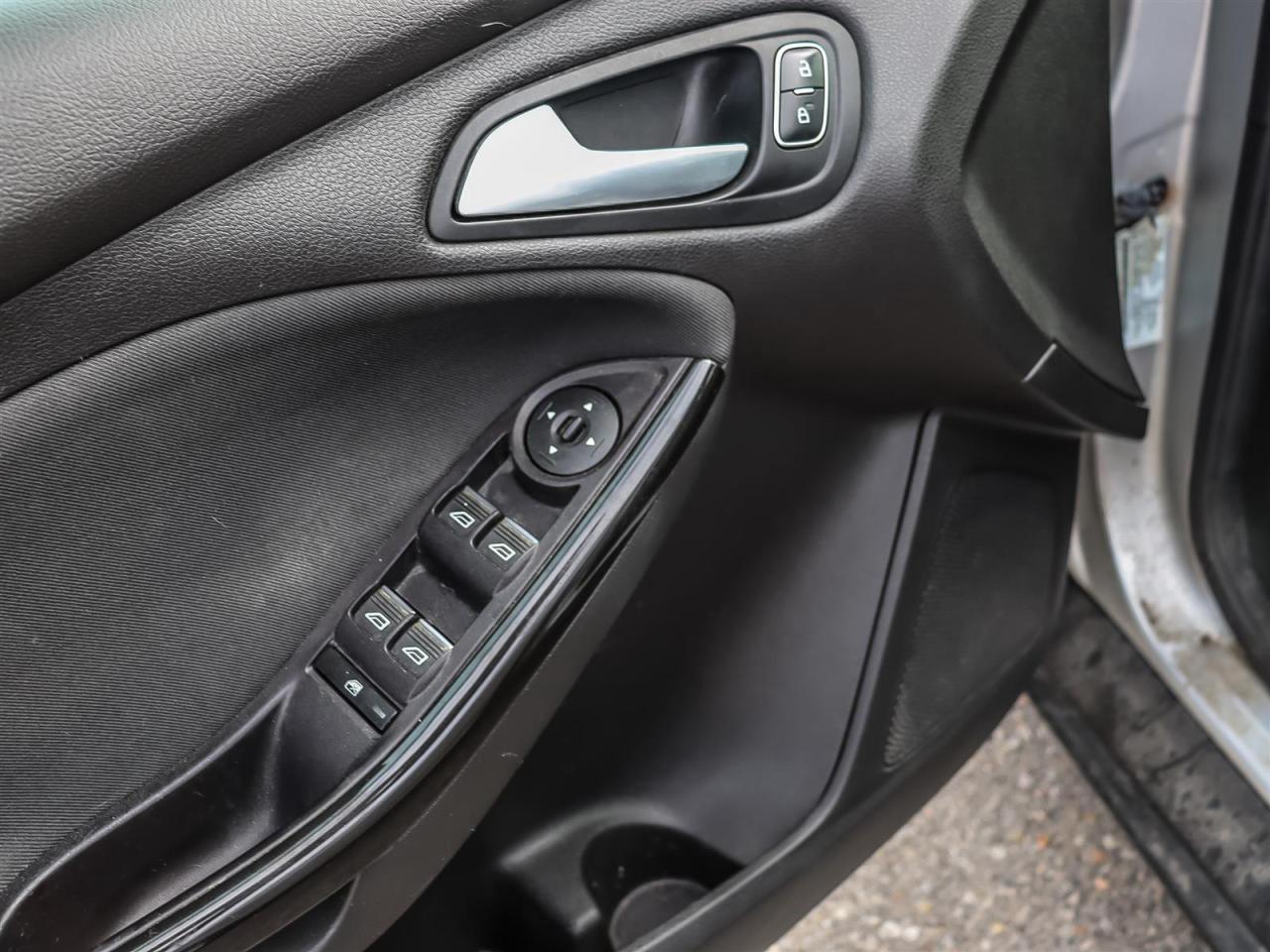 2018 Ford Focus  Photo