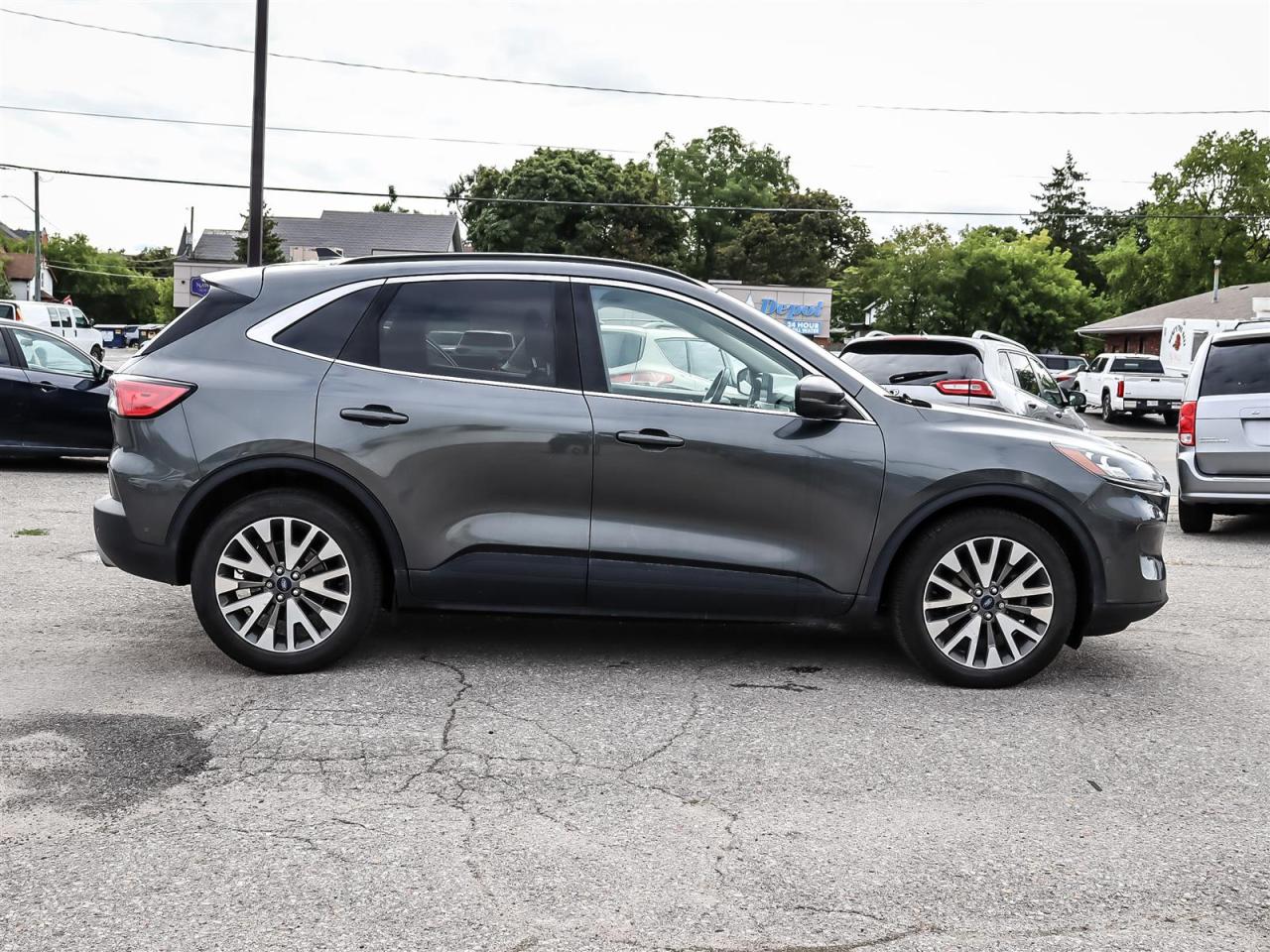 2020 Ford Escape  Photo