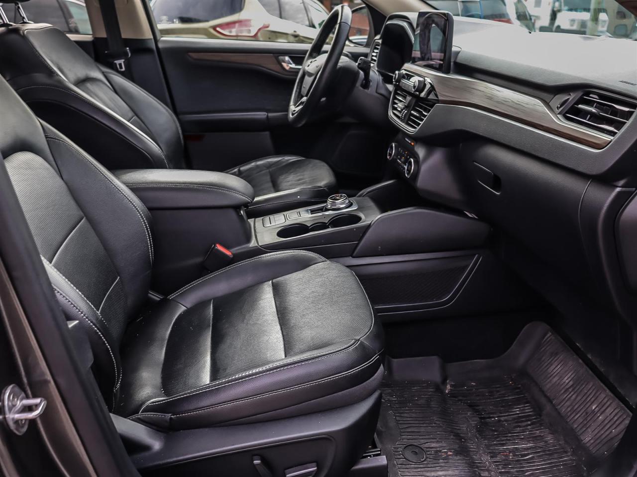 2020 Ford Escape  Photo