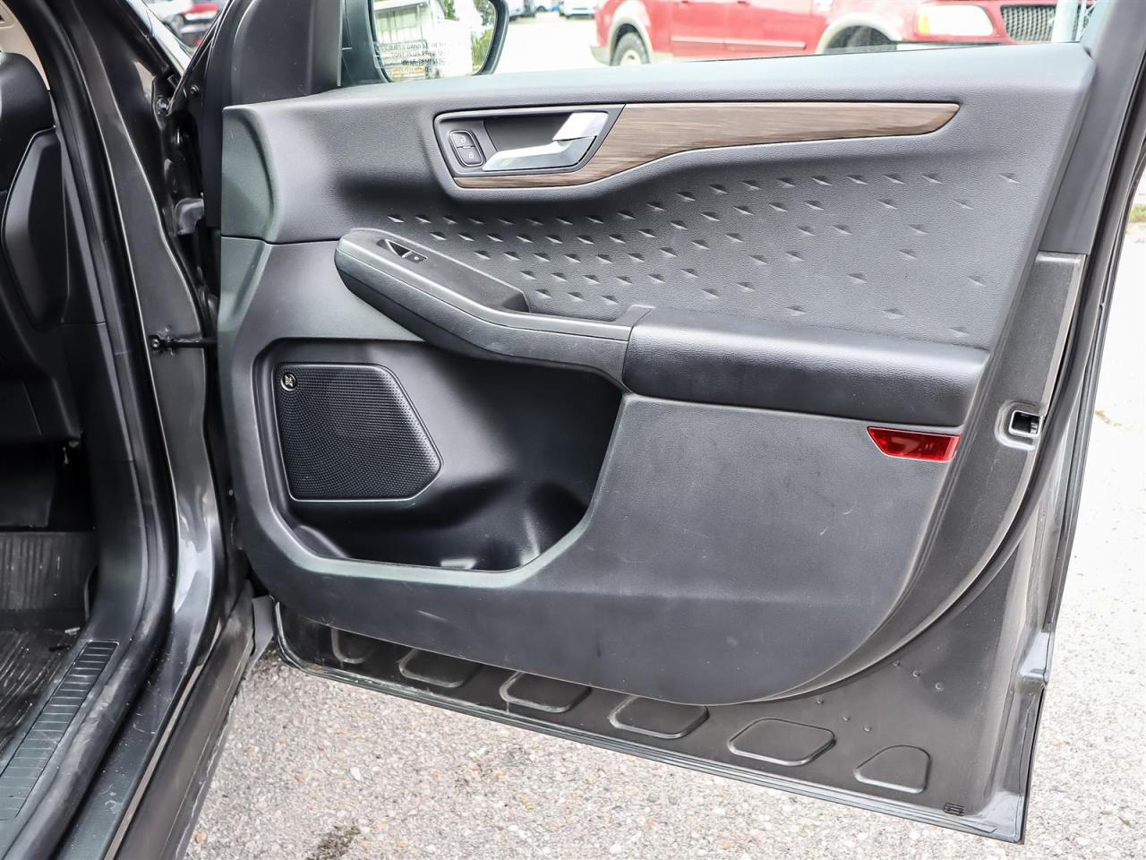 2020 Ford Escape  Photo